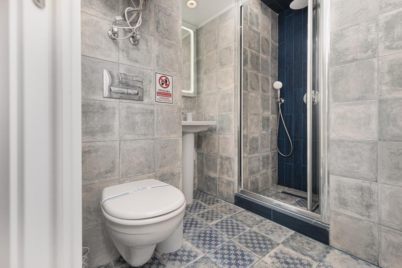 Appart Hotel Lyon D'Opera Oldenburg Bagian luar foto